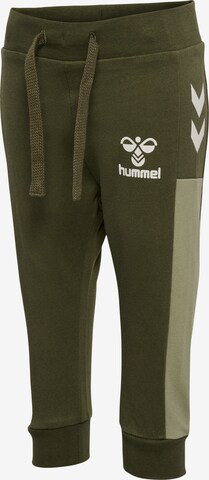 Regular Pantalon 'NEEL' Hummel en vert
