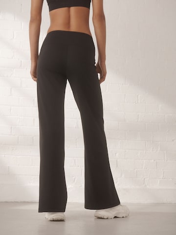 Next Wide Leg Funktionshose in Schwarz