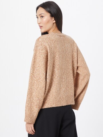 modström Neuletakki 'Noa' värissä beige