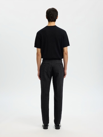 SELECTED Slim fit Trousers with creases 'SLHOASIS' in Black