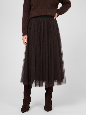 Olsen Skirt in Brown: front