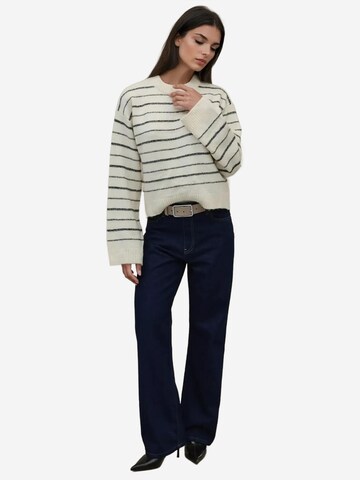 Pullover di Hiccup in beige