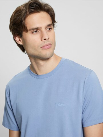 GUESS T-Shirt in Blau