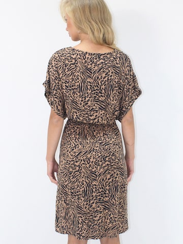 Trend Alaçatı Stili Φόρεμα σε καφέ