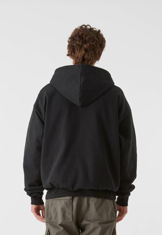 Lost Youth Sweatshirt in Schwarz