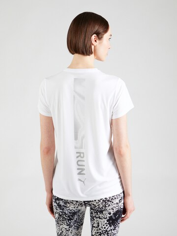 T-shirt fonctionnel 'RUN FAVORITES' PUMA en blanc