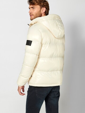 KOROSHI Between-Season Jacket in Beige