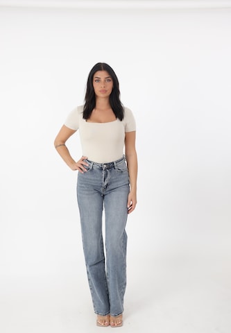 Elara Regular Jeans in Blau