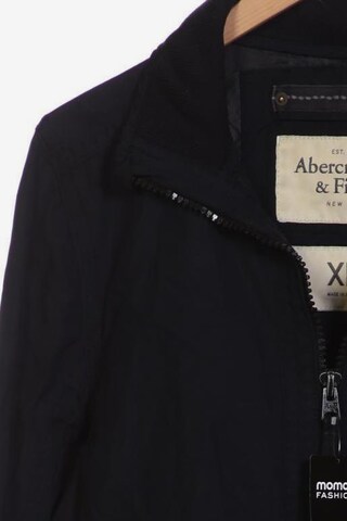 Abercrombie & Fitch Jacket & Coat in XL in Blue