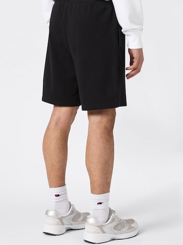 Champion Authentic Athletic Apparel Loosefit Byxa i svart