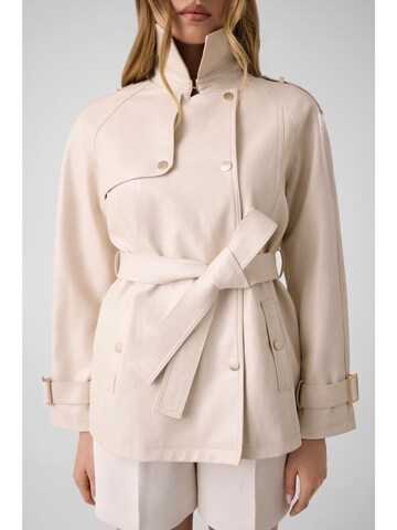 GUESS Between-Seasons Coat in Beige