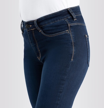 MAC Slimfit Jeans in Blau