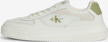 Calvin Klein Jeans Sneakers in White: front