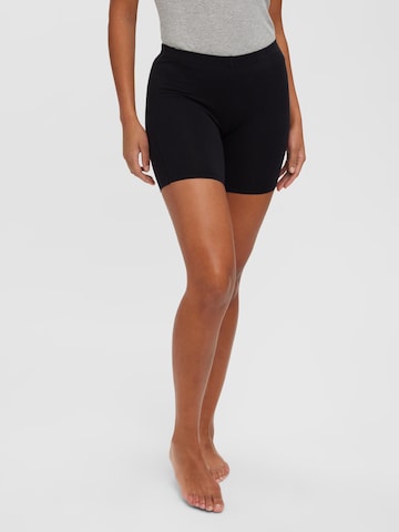 Vero Moda Petite Skinny Spodnie 'Maxi' w kolorze czarny: przód