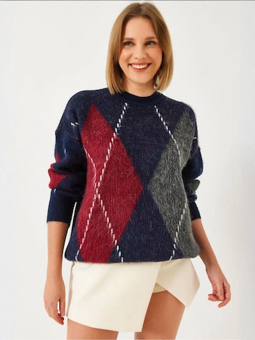 Bianco Lucci Sweater in Blue: front