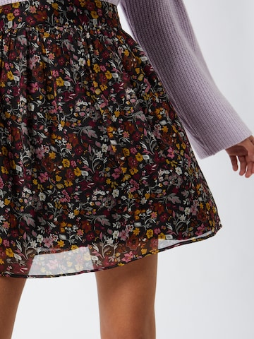 ABOUT YOU Skirt 'LISSI' in Mixed colors