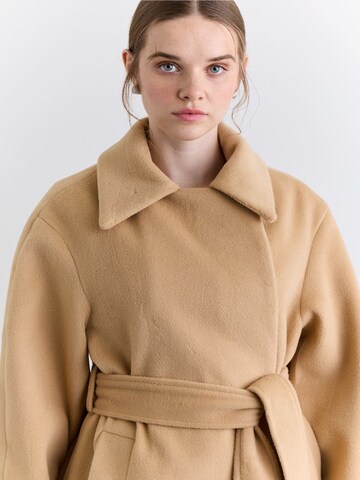 MANUKA Winter jacket in Beige