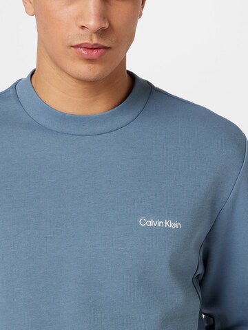 Calvin Klein Sweatshirt i blå