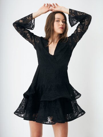 Robe ' Dahlilacras ' Crās en noir : devant