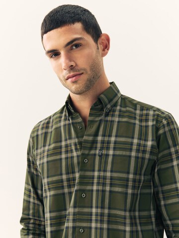 Regular fit Camicia di Next in verde