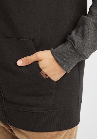 INDICODE JEANS - Casaco em moletão 'Terence' em cinzento