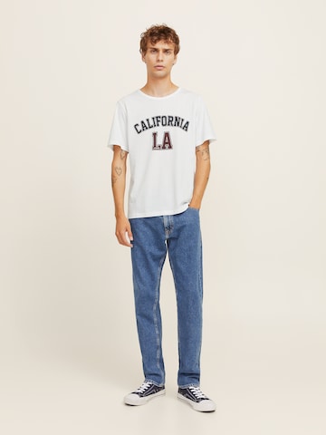 JJ Rebel - Camiseta 'JREBOWEN' en blanco
