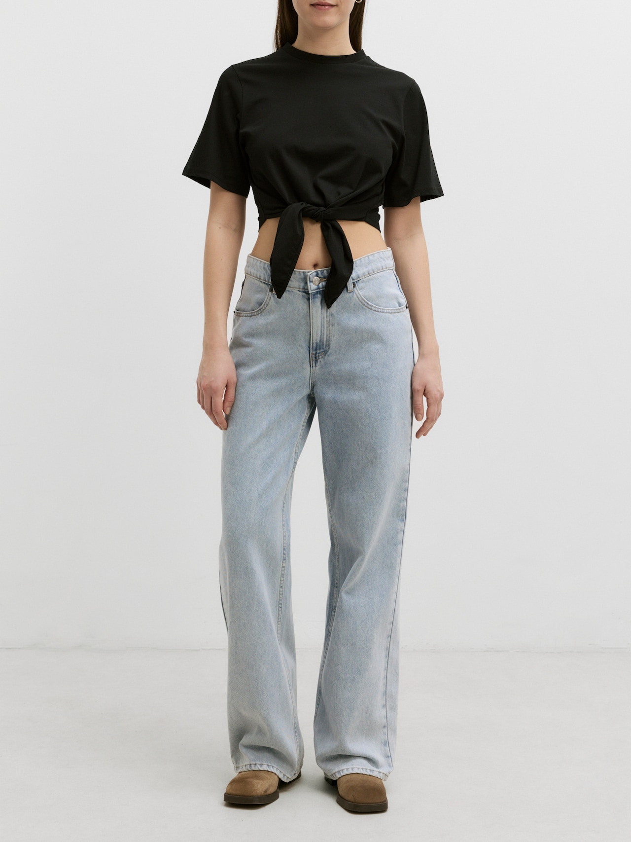 EDITED Producten Shirt 'Domenica' Zwart