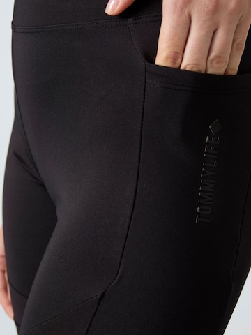 Tommy Life - Tapered Leggings 'Gamaschen' em preto