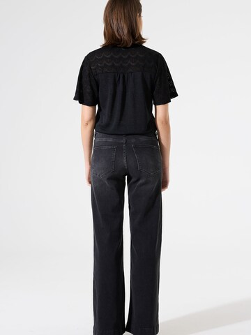 GARCIA T-Shirt in Schwarz