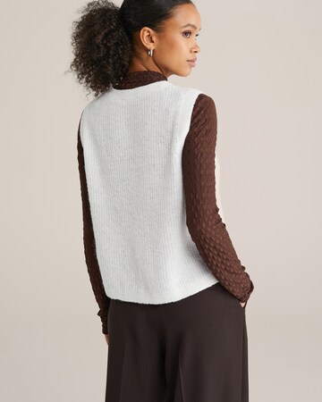 WE Fashion Vesta – bílá