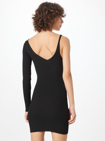 Rochie de la Misspap pe negru