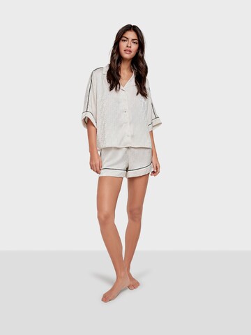 Gisela Pajama 'SET' in Beige