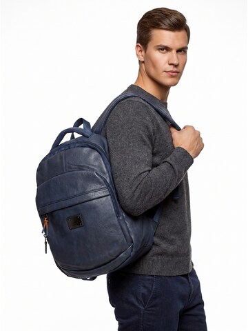 Zaino 'Zaino Coveri unisex poliestere - Chiusura zip e tasche laterali' di Coveri Collection in blu