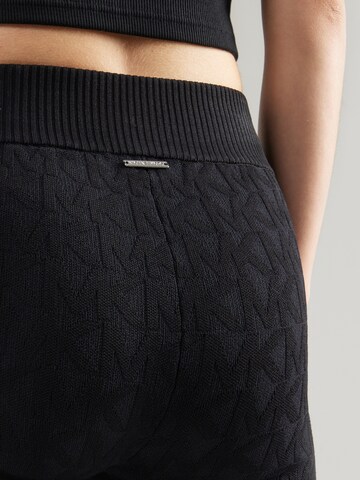 juoda MICHAEL Michael Kors Siauras Tamprės