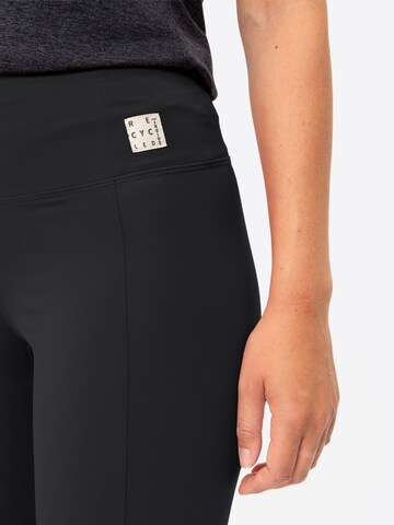 VAUDE Slim fit Outdoor trousers 'Essential  TH' in Black