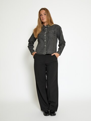 DESIRES Shirt 'Iris' in Grijs