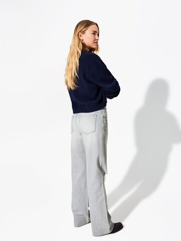 Bershka Wide leg Jeans in Grey