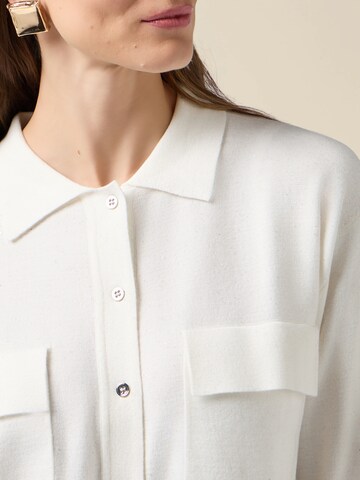 Pullover di oltre in bianco