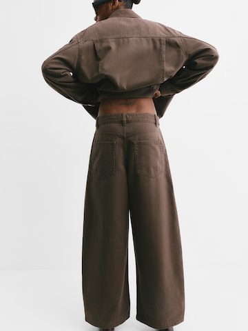 Pull&Bear Baggy Jeans in Brown