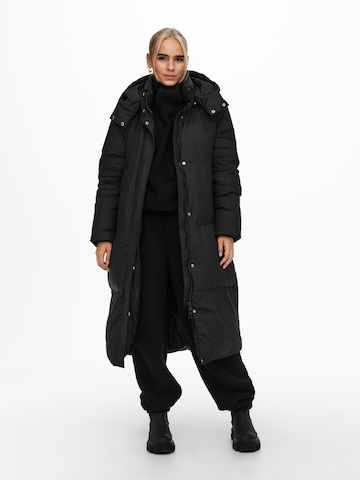 ONLY Winter jacket 'Alicia' in Black: front