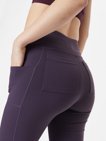 SKECHERS Slim fit Workout Pants in Purple
