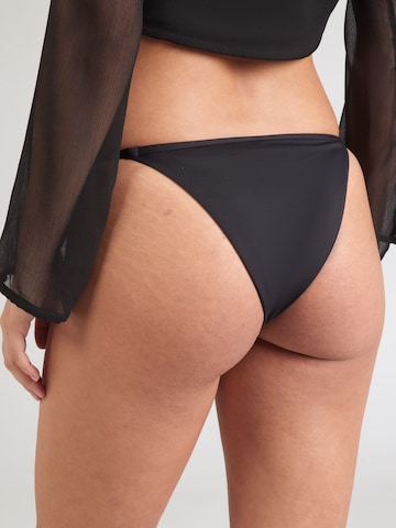 GUESS - Braga de bikini en negro