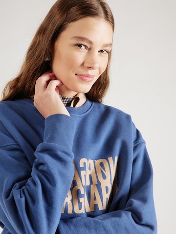 Sweat-shirt 'Tilvina' MADS NORGAARD COPENHAGEN en bleu