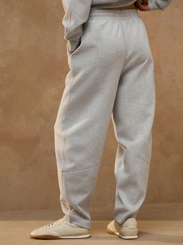 Next - Barrel Pantalón en gris