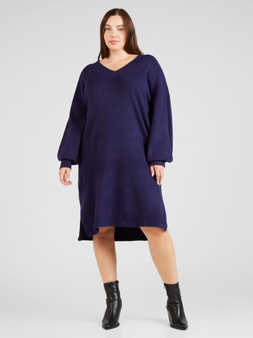 Vero Moda Curve Knitted dress in Blue: front