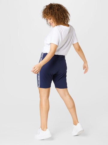 Tommy Jeans Curve Skinny Shorts in Blau