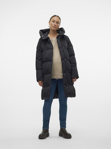 Vero Moda Maternity Übergangsmantel in Schwarz