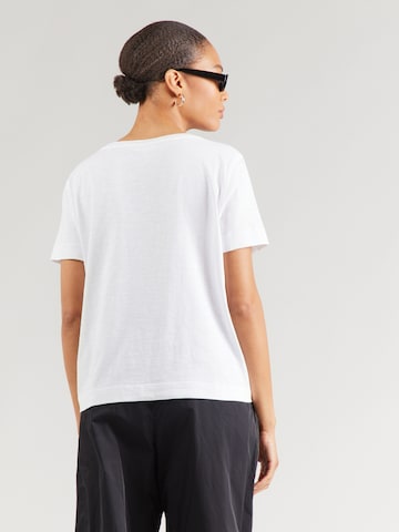 Tricou de la s.Oliver pe alb