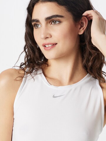 Haut de sport NIKE en blanc