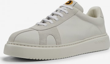 Sneaker bassa ' Runner K21 ' di CAMPER in bianco: frontale
